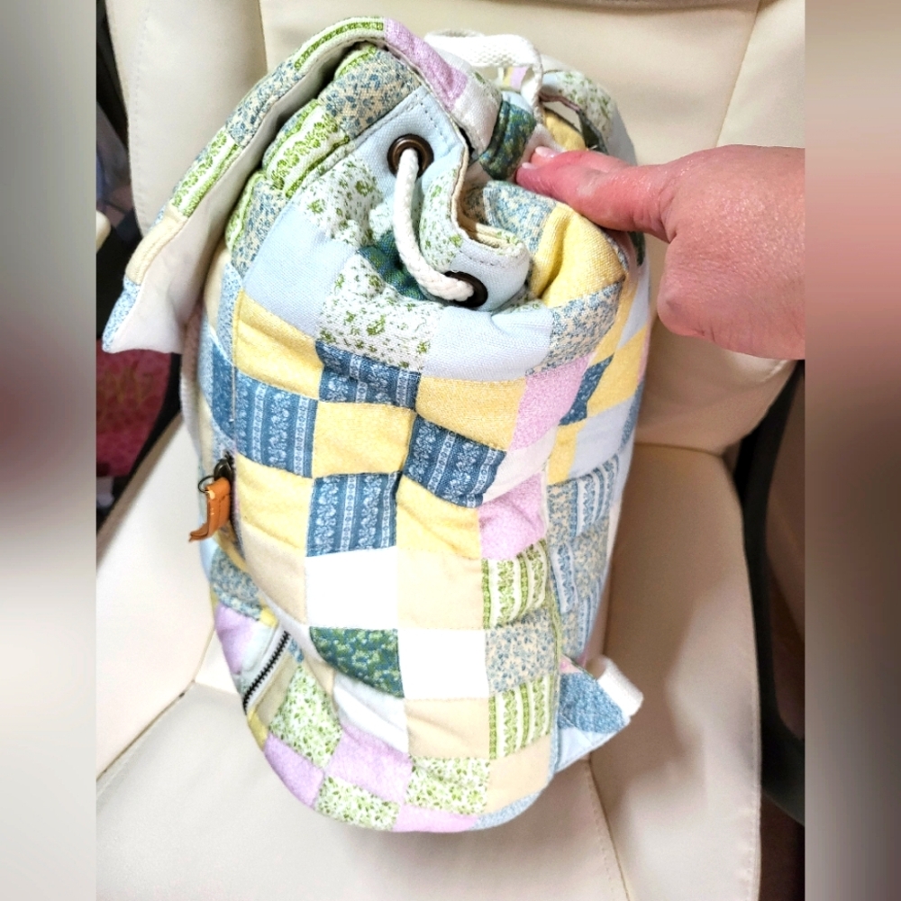 Patchwork Quilted Multicolor Women's Backpack - Picture 2 of 12